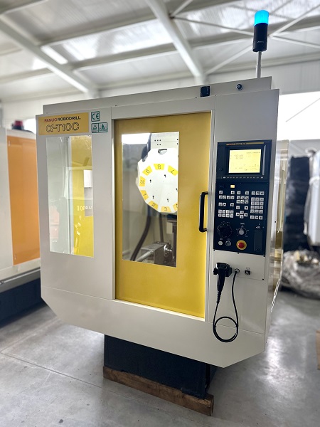 Robodrill Alpha-T10C Fanuc 16M - 9