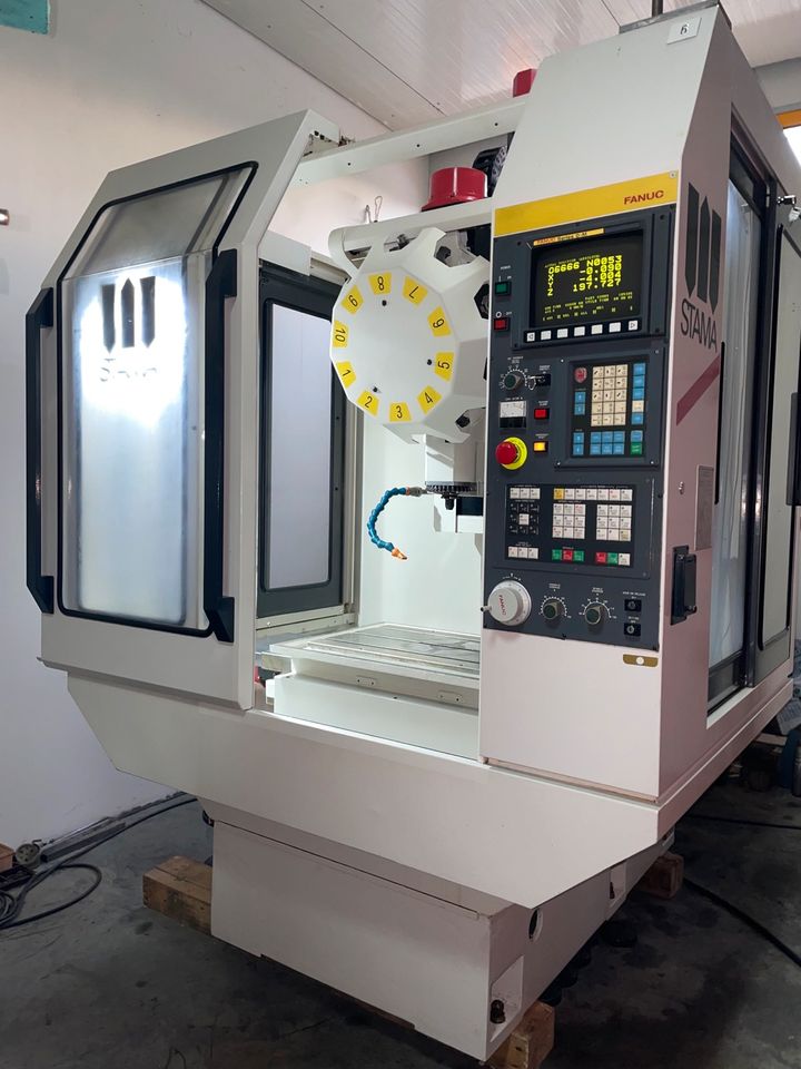 Vertical milling center STAMA FANUC - 1